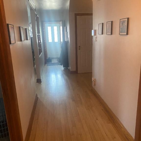6 1/2 : 3 bdr + 2 sdb + cour + driveway LASALLE - Photo 1