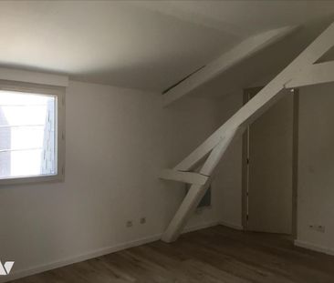 rue du Président René Coty Appartement de Type 2 au 2ème étage - Photo 3