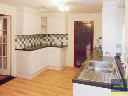 Lakenheath Suffolk - Photo 2