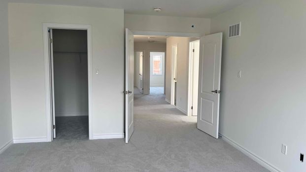 For Lease - 25 HUNTSWORTH Avenue, Thorold, Ontario - Photo 1