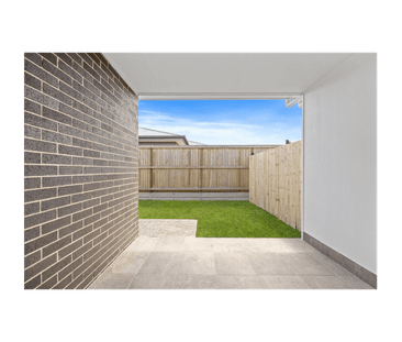 Break of Lease - Near New Three Bedroom Home in Yarrabilba - Photo 1