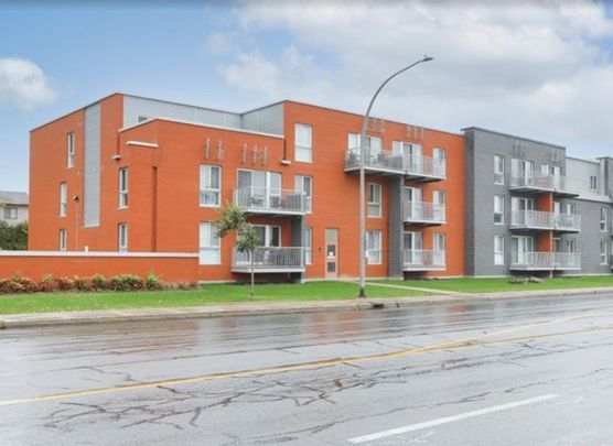 13330 Boulevard de Pierrefonds, #108 - Photo 1