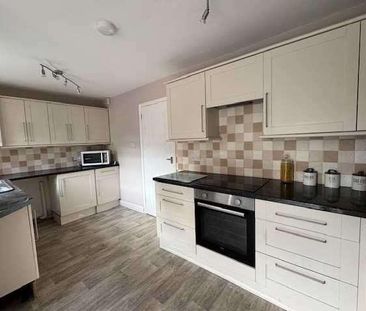 Newbury Avenue, Great Coates, Grimsby, DN37 - Photo 3