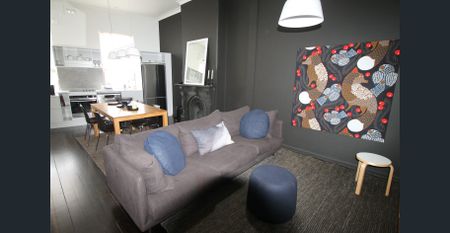 Furnished, inner city living in fashionable Cooks Hill - Photo 5