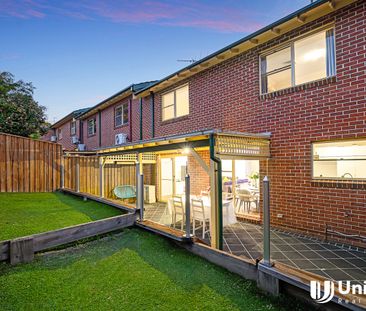 Elegant & Modern Living in Boutique Complex | Carlingford West Catc... - Photo 2