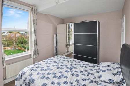 3 bedroom house to rent - Photo 2