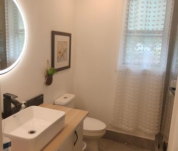 For Lease - 118 Courcelette Road, Toronto, Ontario - Photo 5