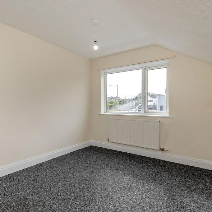 3 bedroom end of terrace house to rent - Photo 1