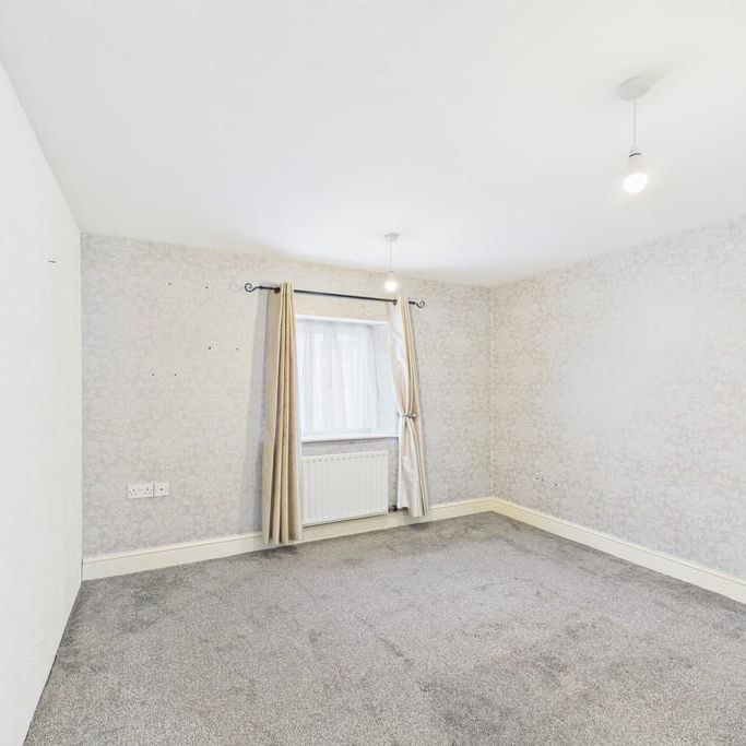 2 bedroom townhouse to rent - Photo 1