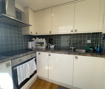 2 bedroom flat to rent - Photo 6