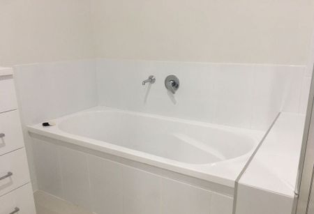 1/1 Swallowtail Street - Photo 2