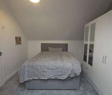 2 bedroom maisonette to rent - Photo 6