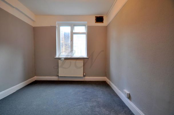 Victoria Road, Ruislip, HA4 - Photo 1