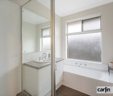 27 Rubens Circuit, Baldivis, WA 6171 - Photo 1