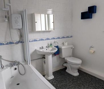 2 bedroom terraced house to rent - Photo 6
