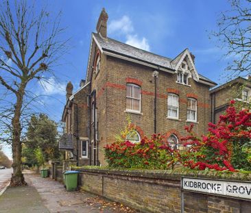 2 bedroom ground floor flat to rent - Photo 2