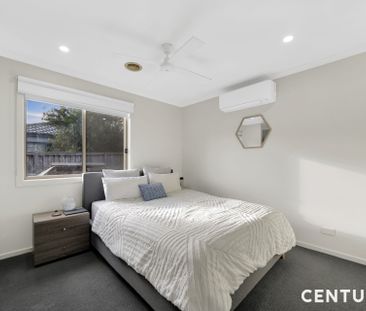 Spacious Family Home !! - Photo 2