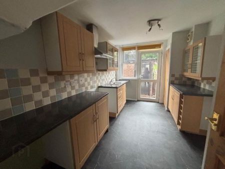 43a Carnhill Walk, Carrickfergus, BT38 7RG - Photo 4