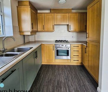 Heron Way, HARWICH - Photo 4