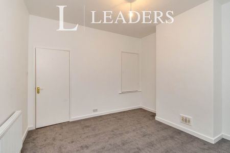 3 bedroom semi-detached to rent Ingram Road, WS3 - Photo 5