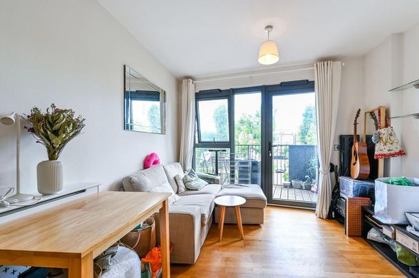 2 bedroom maisonette to rent - Photo 1