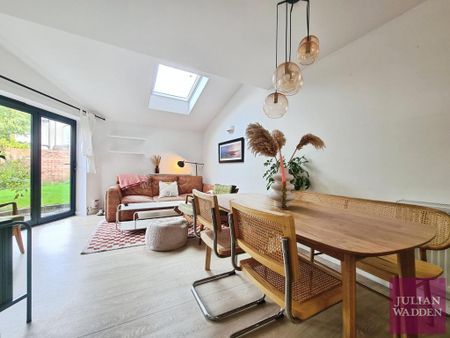 3 bedroom terraced house to rent - Photo 5