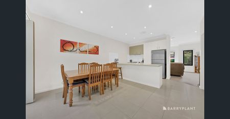 thoughtfully designed townhouse - Photo 4