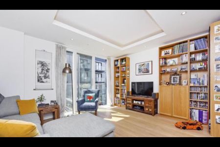 2 Bed Flat, Park Vista Tower, E1W - Photo 2