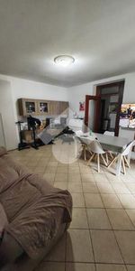 Quadrilocale in affitto - Photo 3