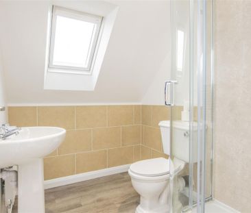 1 bed Flat To Let - Photo 6