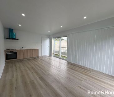 Furnished Stunning Studio | Water Usage Included - Photo 2