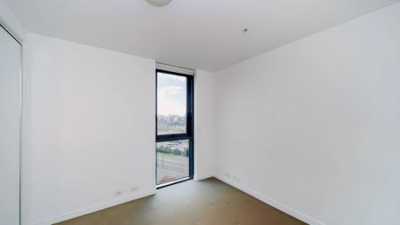 1 Bedroom - Photo 4