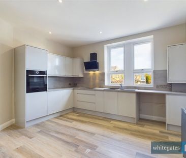 Station Road, Clayton, Bradford, West Yorkshire, BD14 - Photo 5