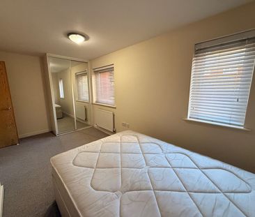 1 Bed Flat, Priory Court, B5 - Photo 4