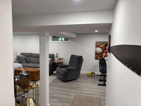 For Lease - 19 Pavarotti Court Unit# Lower, Hamilton, Ontario - Photo 4