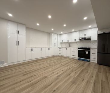 For Lease - 27 Belay Bend, East Gwillimbury, Ontario - Photo 5