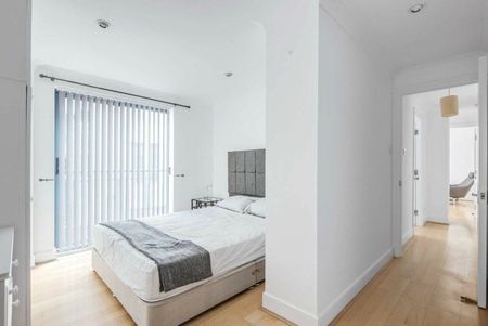 Bridgewater Square, Barbican, EC2Y - Photo 4