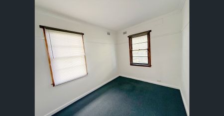 3 Bedroom Home in Moe - Photo 2