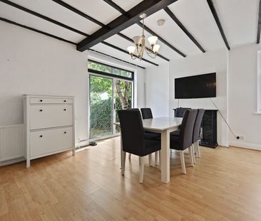 3 Bed Semi-Detached House, Princes Gardens, W3 - Photo 6