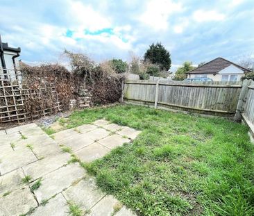 Mead Lane, Chertsey - 1 bedroomProperty for lettings - Seymours - Photo 1