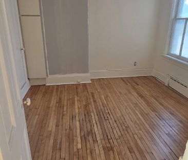 81 James Street - 2 - Photo 2