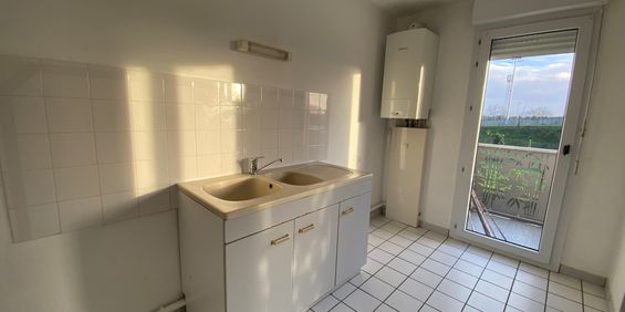 Location Appartement 2 pièces 50m² CHATEAUBRIANT 44110 - Photo 3