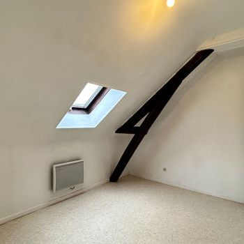 Appartement 2 pièces 28m2 REIMS 460 euros - Photo 1