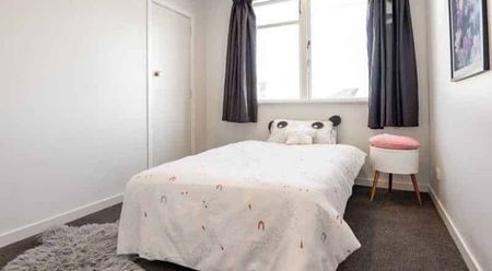 Raureka 3 Bedroom - Photo 4