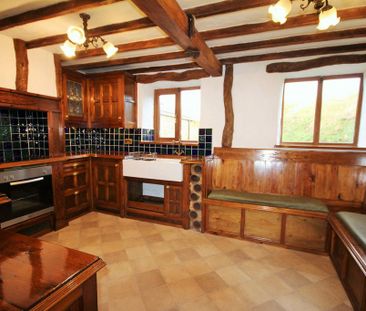 3 bedroom semi-detached house to rent - Photo 4