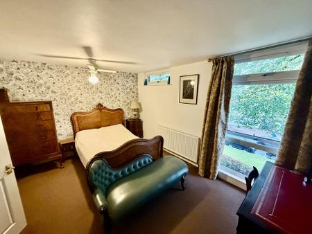 3 bedroom apartment to rent - Photo 3