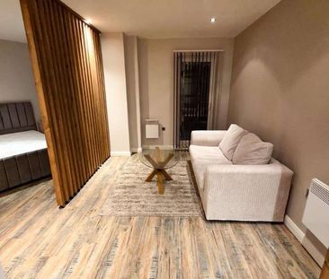 Taylorson St S, Salford, M5 - Photo 3