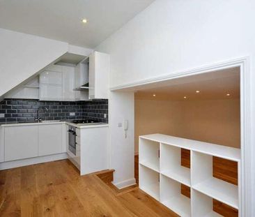 Craven Mews, Clapham, SW11 - Photo 1