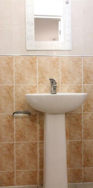 Langley Road, Slough - Photo 2