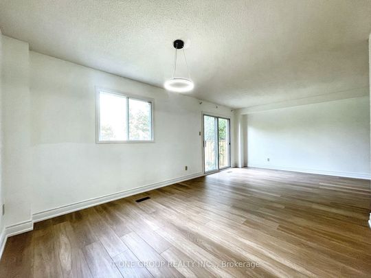 For Lease - 4485 Jenkins Crescent, Mississauga, Ontario - Photo 1